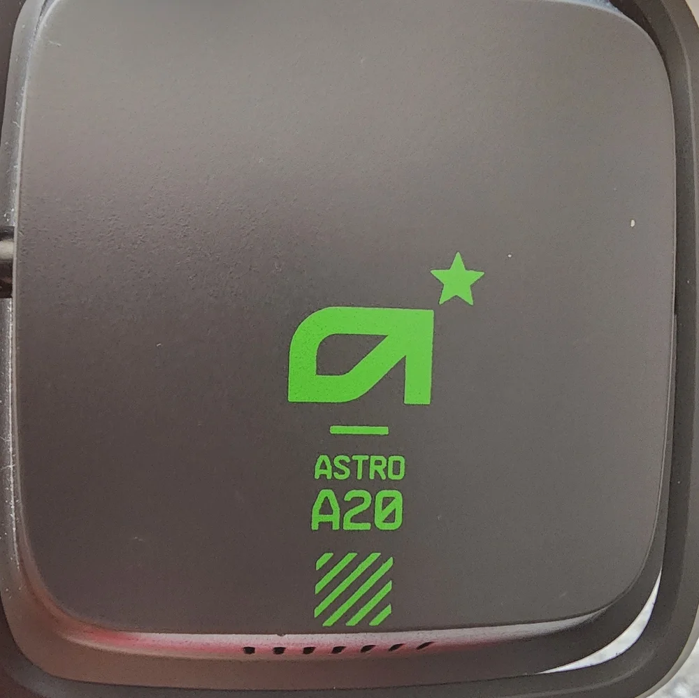 Astro A20 headset